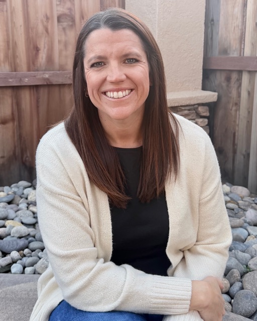 Meet HUSD Teacher of the Year Nominee: Jenna Kendall